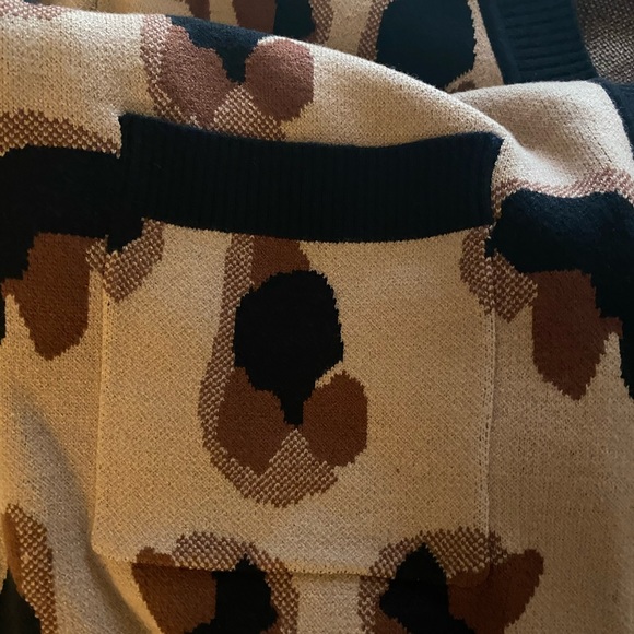 Adara Cardigan - Picture 6 of 7